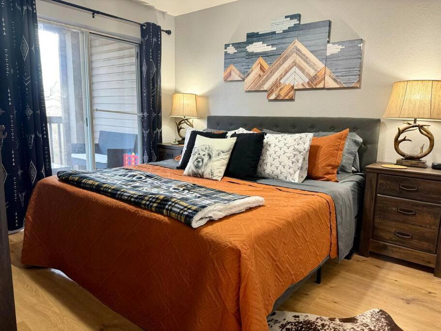 Modern Comfort: Updated Cozy Condo In Indian Point Branson Exterior photo